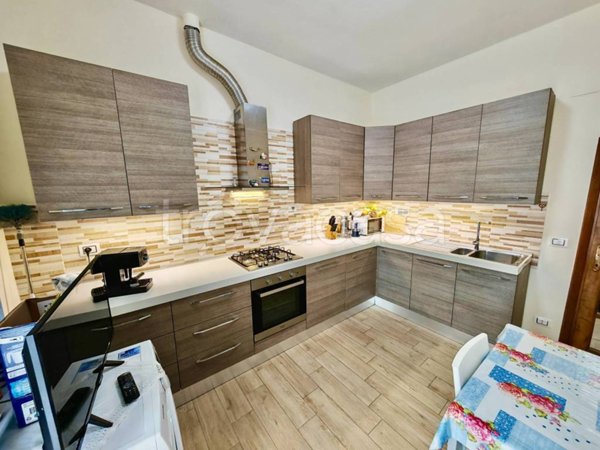 appartamento in vendita a Figline e Incisa Valdarno in zona Figline Valdarno