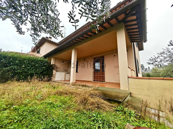 appartamento in vendita a Figline e Incisa Valdarno in zona Loppiano