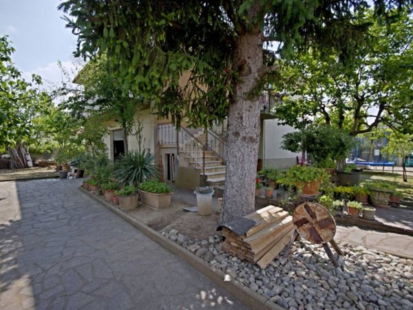 casa indipendente a Figline e Incisa Valdarno in zona Figline Valdarno