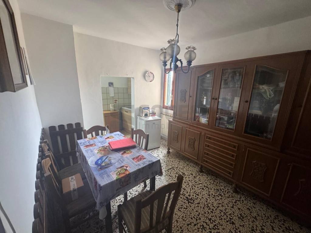 appartamento in vendita a Figline e Incisa Valdarno in zona Figline Valdarno