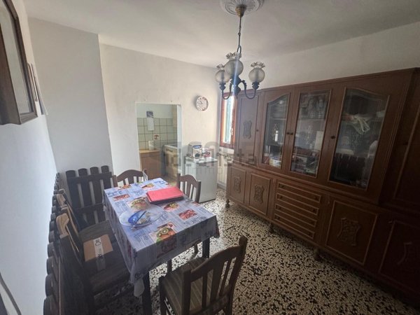 appartamento in vendita a Figline e Incisa Valdarno in zona Figline Valdarno