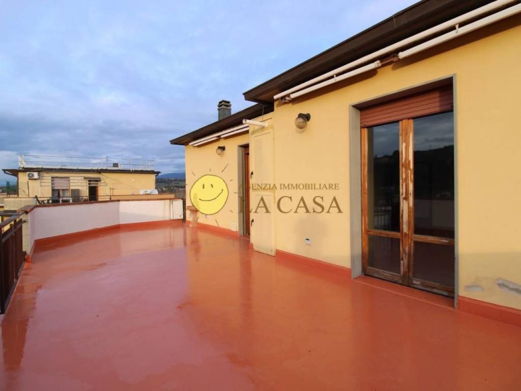 appartamento in vendita a Figline e Incisa Valdarno in zona Incisa in Val d'Arno