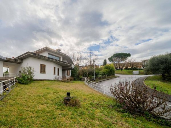 casa indipendente a Figline e Incisa Valdarno in zona Figline Valdarno