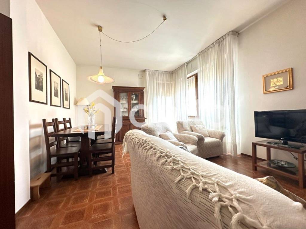 appartamento in vendita a Figline e Incisa Valdarno in zona Figline Valdarno