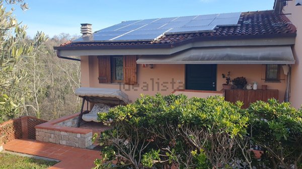 casa indipendente a Figline e Incisa Valdarno in zona Figline Valdarno