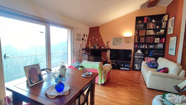 casa indipendente a Figline e Incisa Valdarno in zona Figline Valdarno