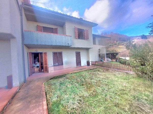 casa indipendente a Figline e Incisa Valdarno in zona Ponte agli Stolli