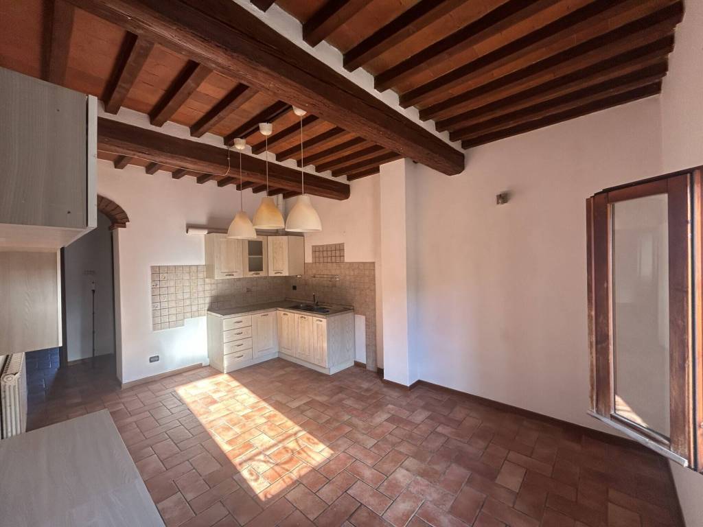 appartamento in vendita a Figline e Incisa Valdarno in zona Figline Valdarno