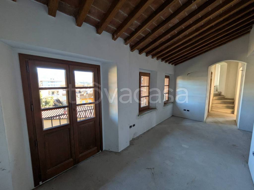 appartamento in vendita a Figline e Incisa Valdarno