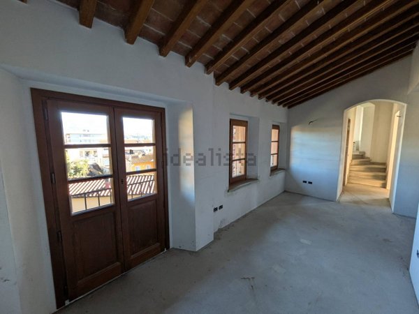 appartamento in vendita a Figline e Incisa Valdarno