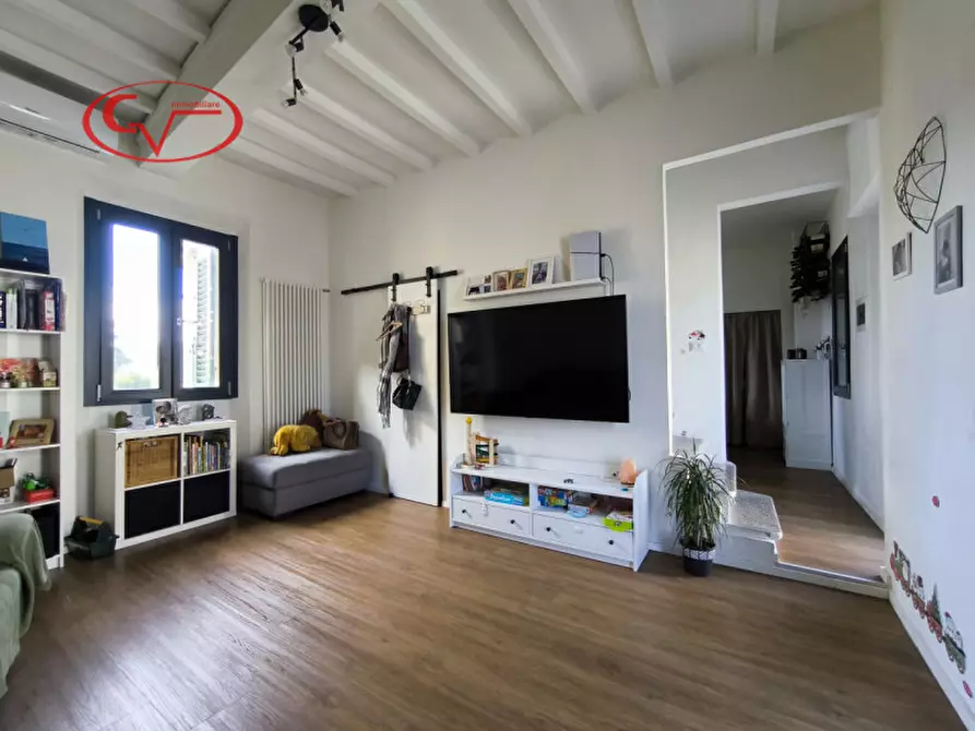 casa indipendente in vendita a Figline e Incisa Valdarno