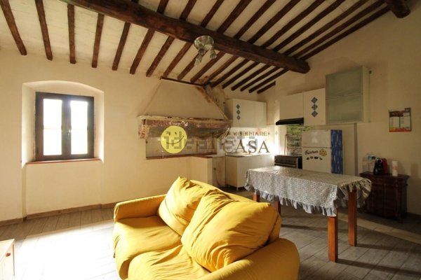 appartamento in vendita a Figline e Incisa Valdarno in zona Incisa in Val d'Arno