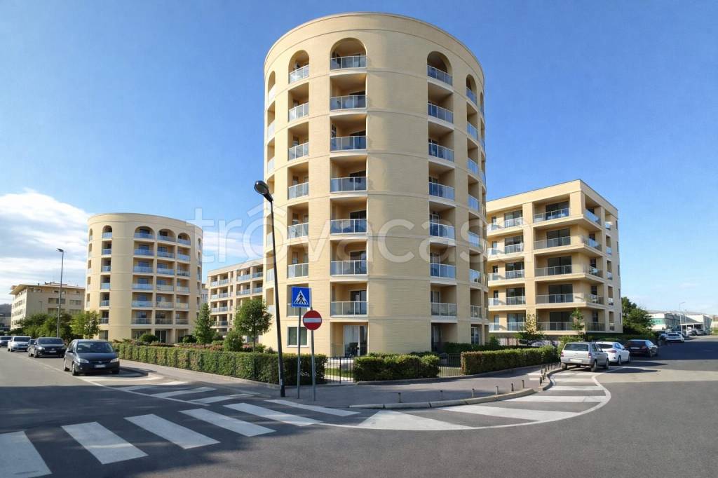 appartamento in vendita a Figline e Incisa Valdarno in zona Figline Valdarno