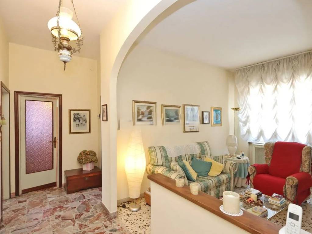 appartamento in vendita a Figline e Incisa Valdarno