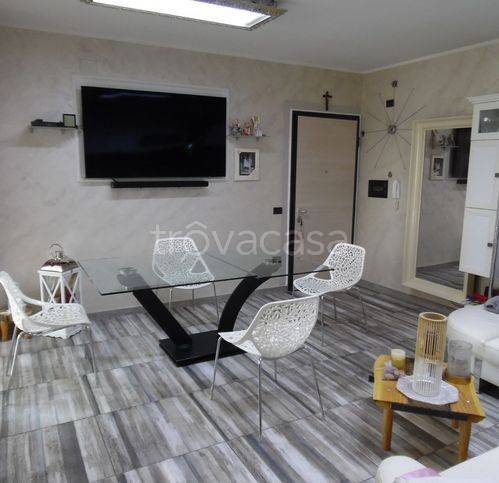 appartamento in vendita a Figline e Incisa Valdarno