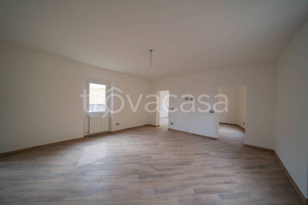 appartamento in vendita a Figline e Incisa Valdarno in zona Figline Valdarno