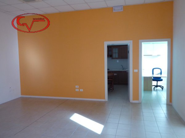 capannone in vendita a Figline e Incisa Valdarno