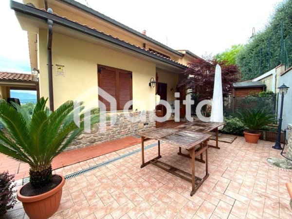 casa indipendente a Figline e Incisa Valdarno in zona Figline Valdarno