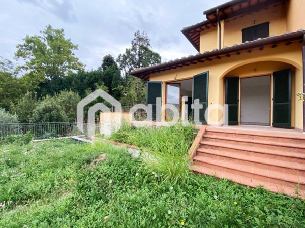 casa indipendente a Figline e Incisa Valdarno in zona Figline Valdarno