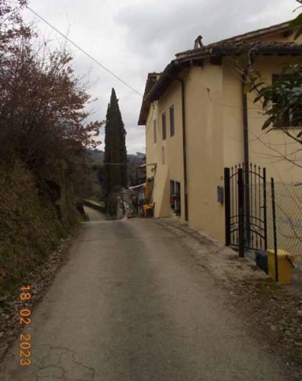 casa indipendente in vendita a Figline e Incisa Valdarno