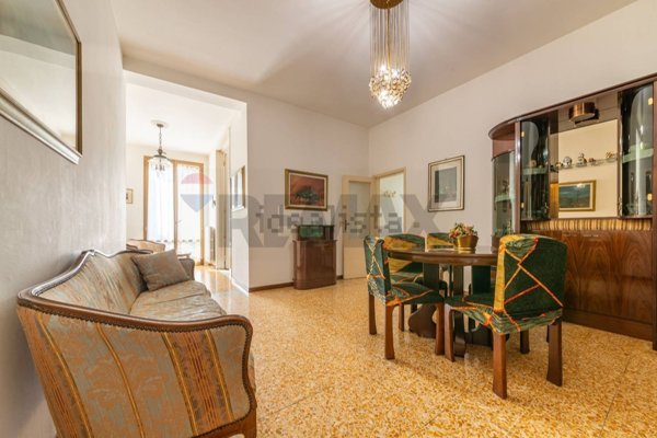 appartamento in vendita a Figline e Incisa Valdarno in zona Incisa in Val d'Arno