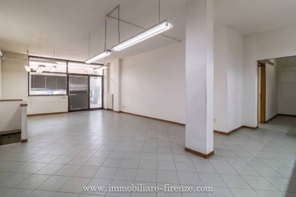 negozio in vendita a Figline e Incisa Valdarno