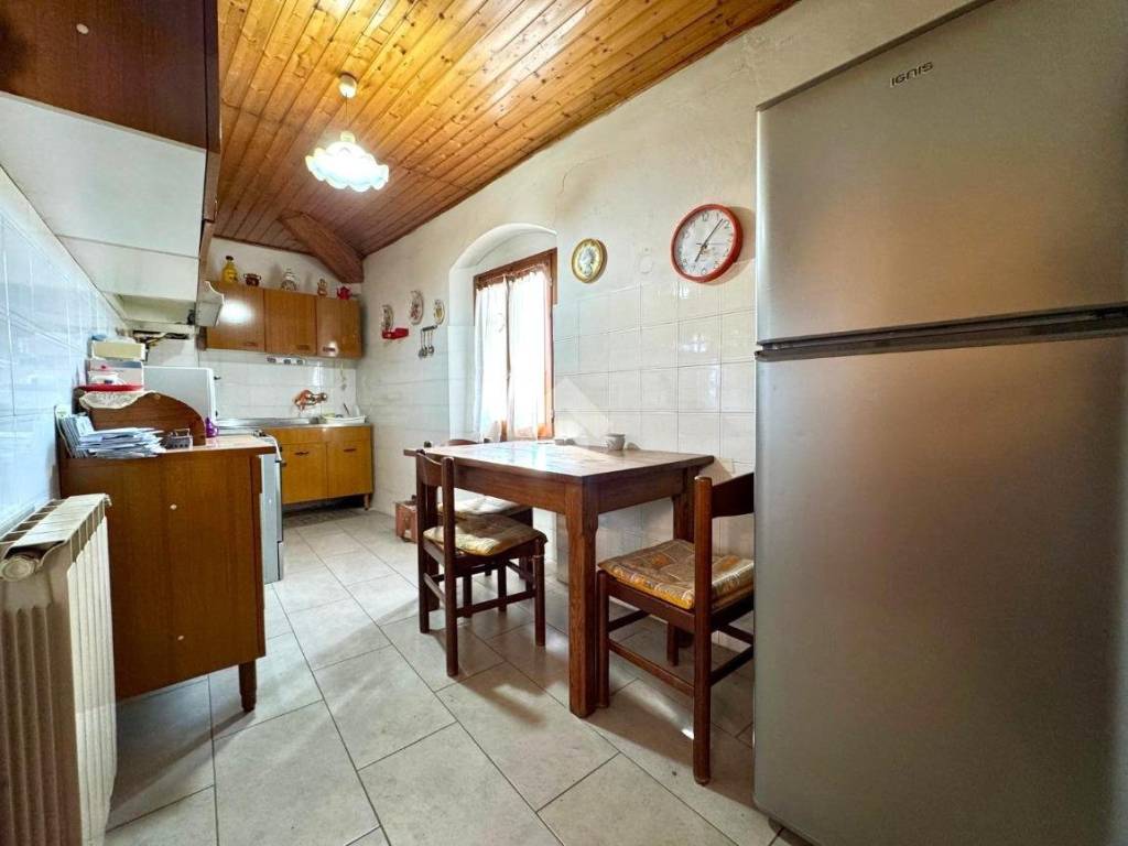 appartamento in vendita a Figline e Incisa Valdarno in zona Figline Valdarno