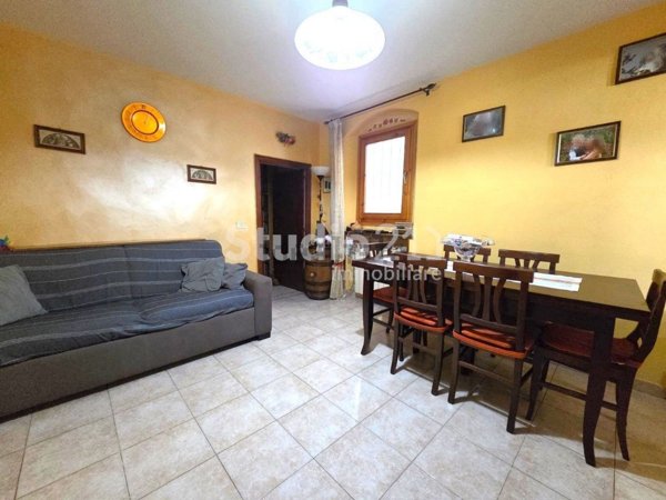 appartamento in vendita a Figline e Incisa Valdarno in zona Figline Valdarno