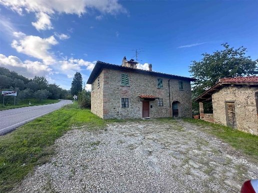 casale in vendita a Figline e Incisa Valdarno in zona Loppiano