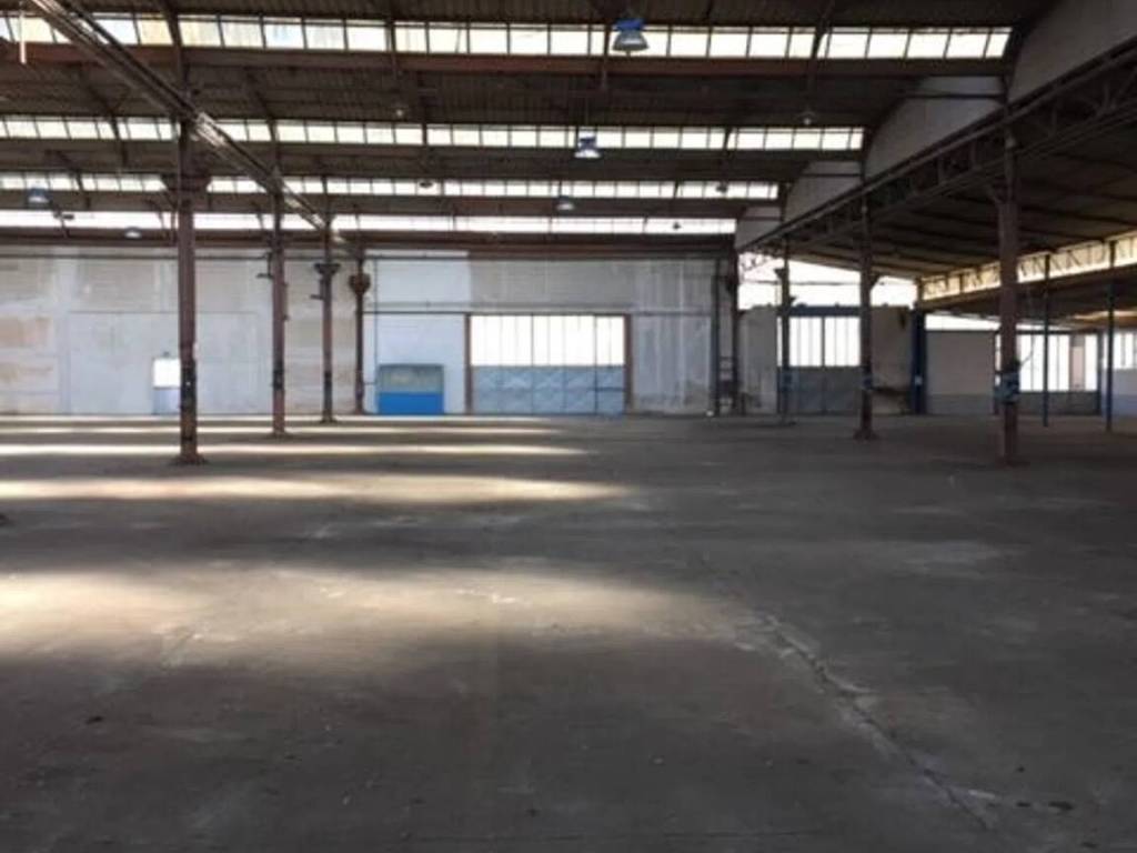 locale commerciale a Figline e Incisa Valdarno in zona Incisa in Val d'Arno