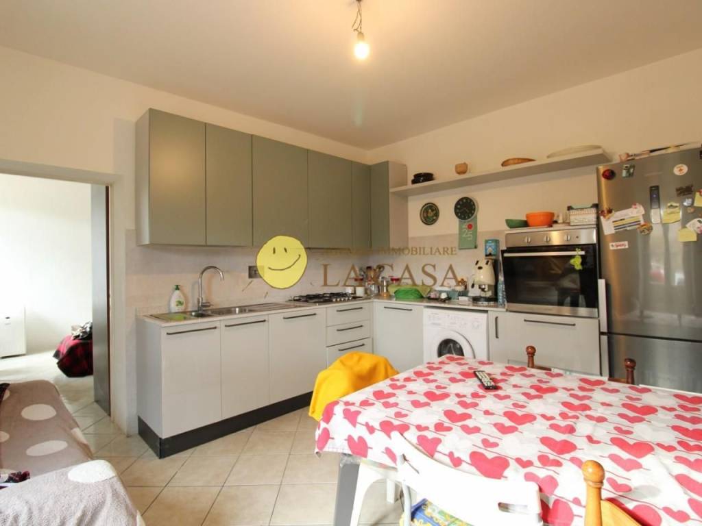 appartamento in vendita a Figline e Incisa Valdarno in zona Incisa in Val d'Arno