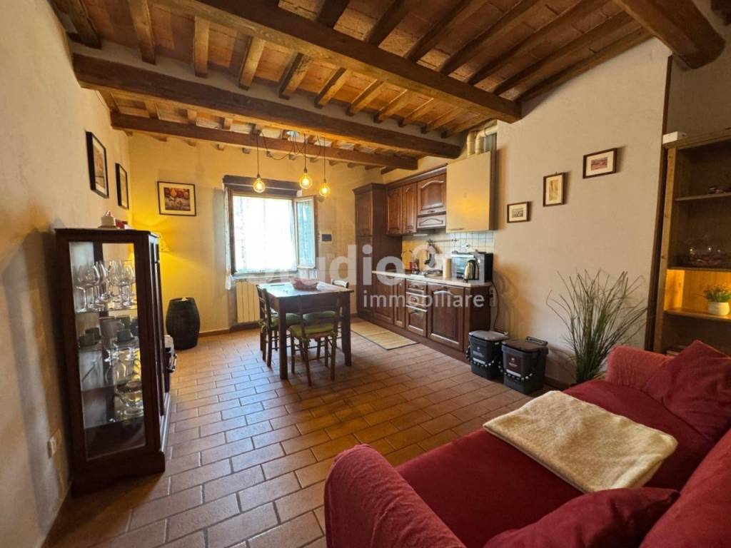 appartamento in vendita a Figline e Incisa Valdarno in zona Figline Valdarno