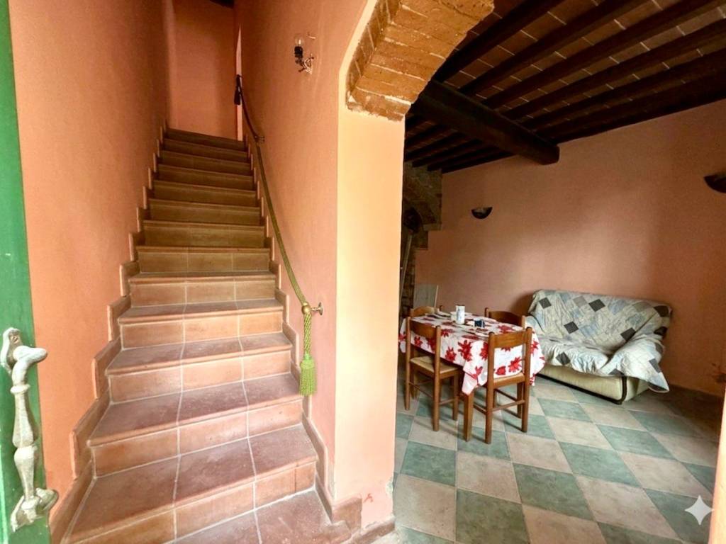 casa indipendente in vendita a Figline e Incisa Valdarno