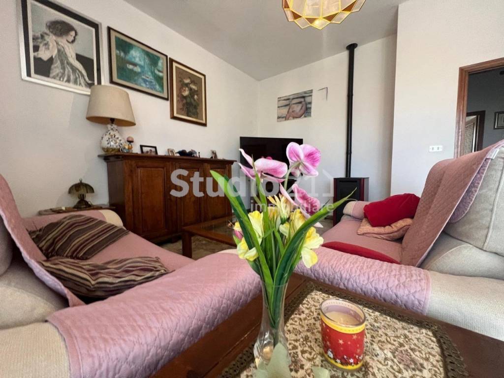 appartamento in vendita a Figline e Incisa Valdarno in zona Figline Valdarno