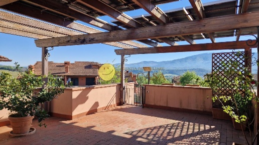 appartamento in vendita a Figline e Incisa Valdarno in zona Palazzolo