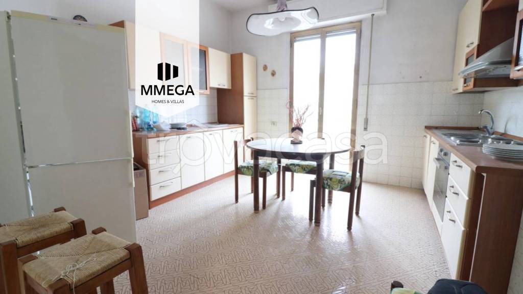 appartamento in vendita a Figline e Incisa Valdarno