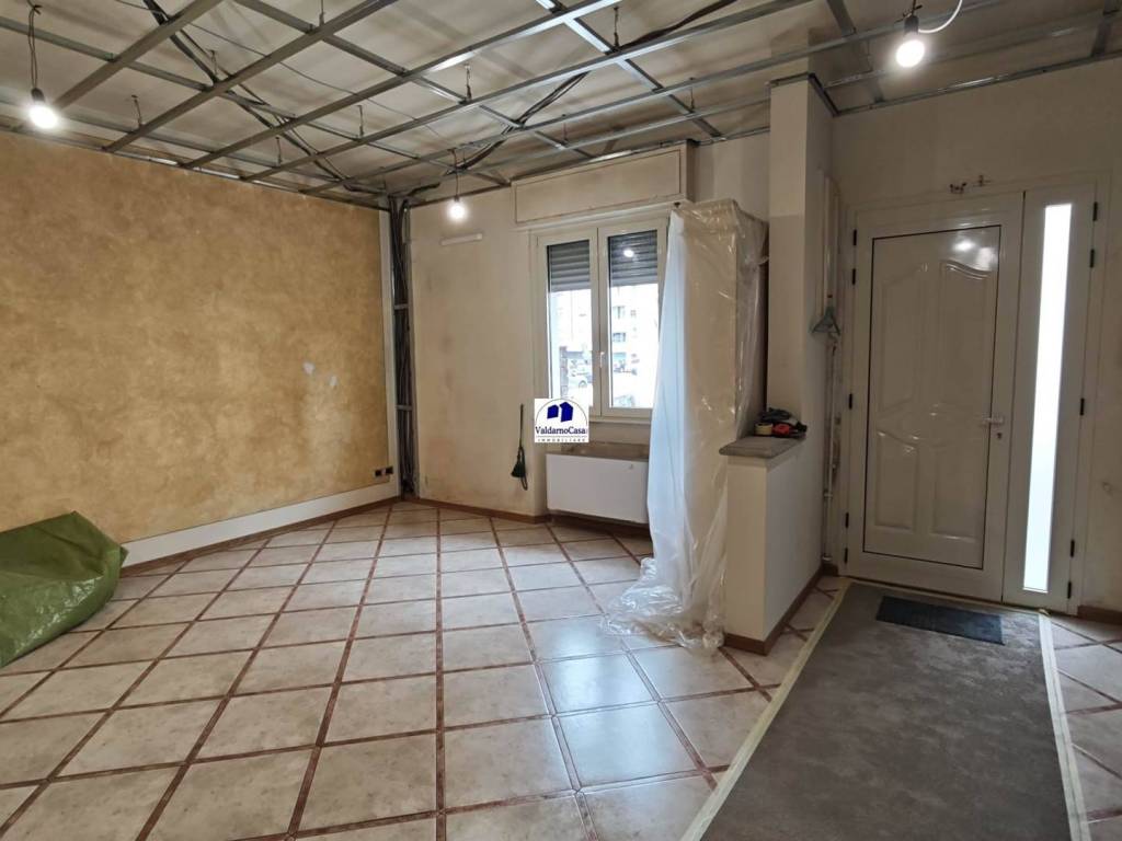 appartamento in vendita a Figline e Incisa Valdarno in zona Figline Valdarno