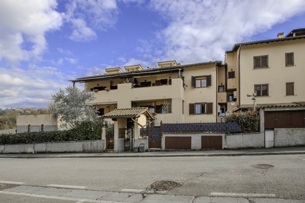 appartamento in vendita a Figline e Incisa Valdarno in zona Burchio