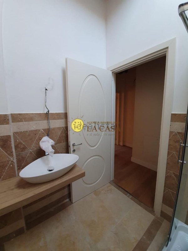 casa indipendente a Figline e Incisa Valdarno in zona Incisa in Val d'Arno