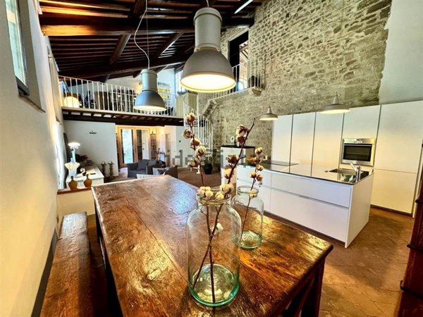 casa indipendente in vendita a Figline e Incisa Valdarno in zona Cesto