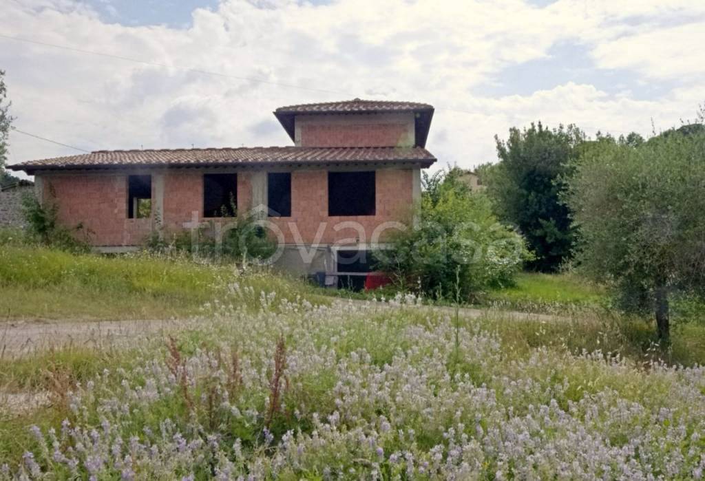 casa indipendente a Figline e Incisa Valdarno in zona Figline Valdarno