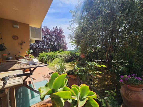 casa indipendente a Figline e Incisa Valdarno in zona Figline Valdarno