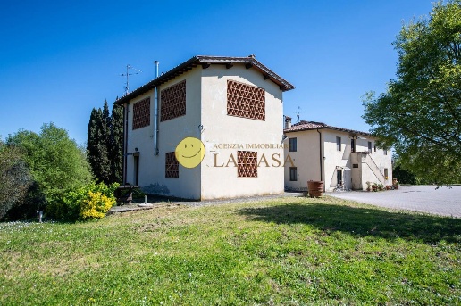 casa indipendente in vendita a Figline e Incisa Valdarno in zona Loppiano