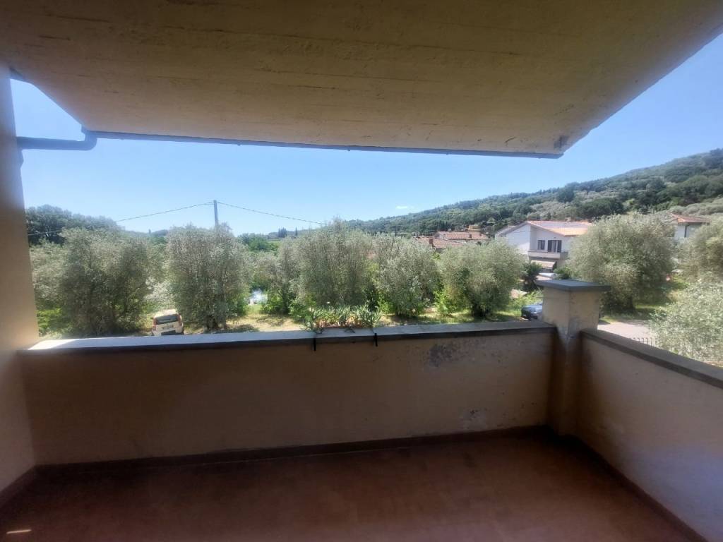 casa indipendente in vendita a Figline e Incisa Valdarno in zona Loppiano