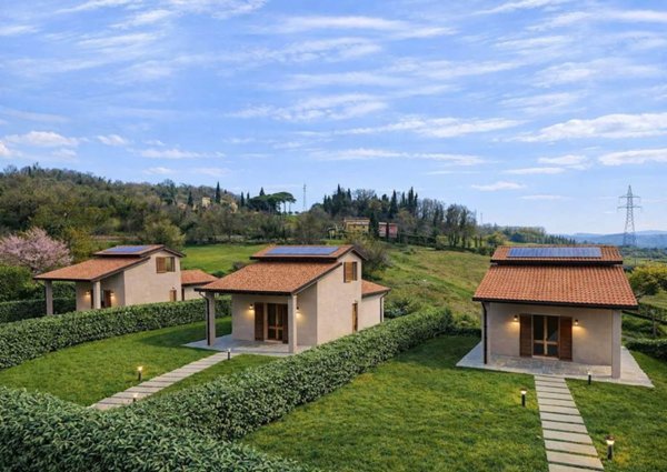 casa indipendente a Figline e Incisa Valdarno in zona Figline Valdarno