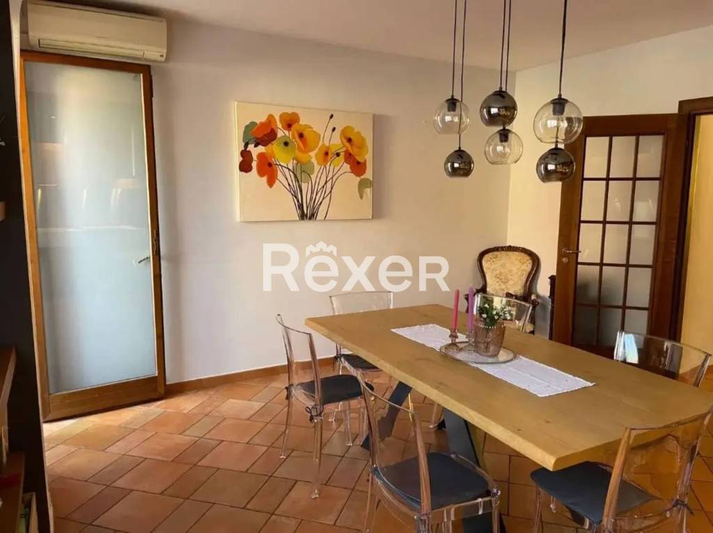 casa indipendente in vendita a Figline e Incisa Valdarno