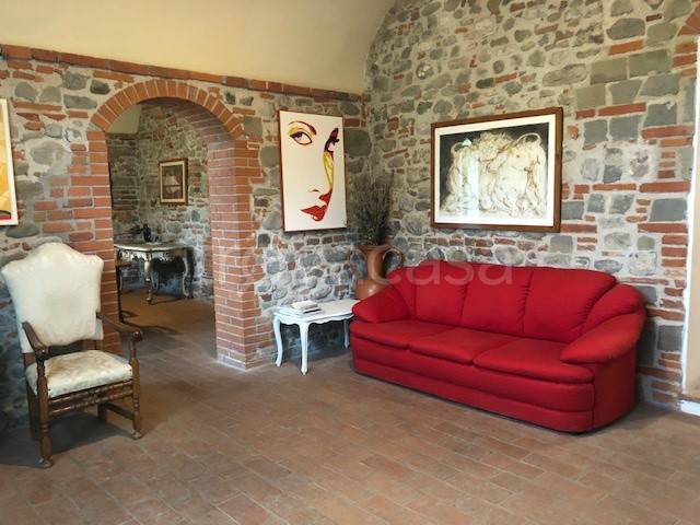 appartamento in vendita a Figline e Incisa Valdarno in zona Figline Valdarno