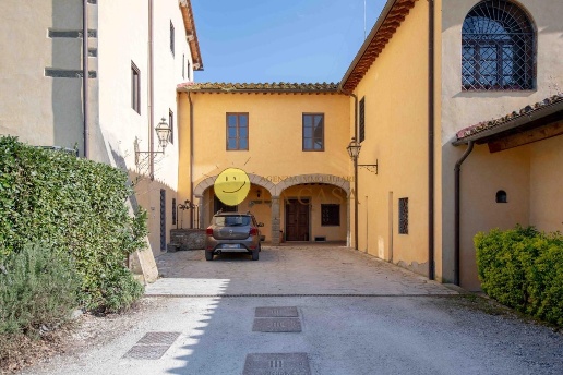 casa indipendente a Figline e Incisa Valdarno in zona Incisa in Val d'Arno