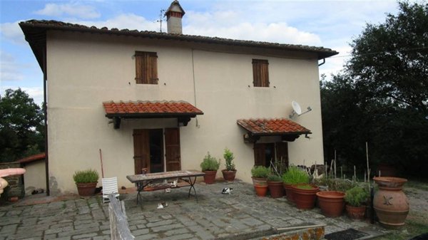 casa indipendente a Figline e Incisa Valdarno in zona Figline Valdarno