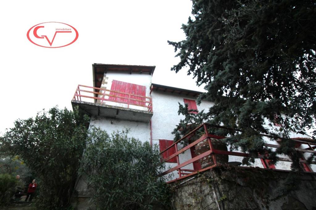 casa indipendente in vendita a Figline e Incisa Valdarno in zona Brollo